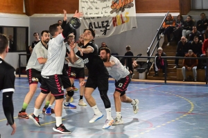 Hand : Monistrol-Aurec reste aux avant-postes en championnat et en coupe