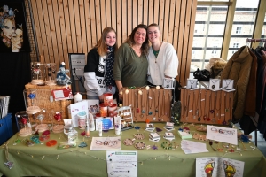 Montfaucon-en-Velay : une vingtaine d&#039;exposants et des animations ce week-end au marché de Noël