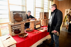 Montfaucon-en-Velay : une vingtaine d&#039;exposants et des animations ce week-end au marché de Noël