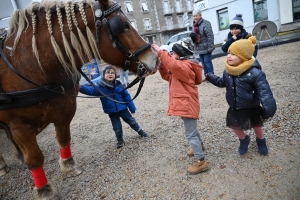 Montfaucon-en-Velay : une vingtaine d&#039;exposants et des animations ce week-end au marché de Noël