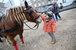 Montfaucon-en-Velay : une vingtaine d&#039;exposants et des animations ce week-end au marché de Noël