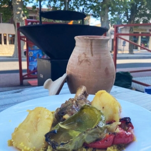 Le plat phare du Rencard : la souris d&#039;agneau cuit dans un pot à gargoulette et au feu de bois