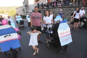 Dunières : la grande fête pour les trente ans du défilé des classes (vidéo)