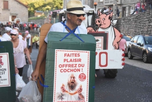 Dunières : la grande fête pour les trente ans du défilé des classes (vidéo)