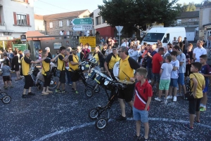 Dunières : la grande fête pour les trente ans du défilé des classes (vidéo)