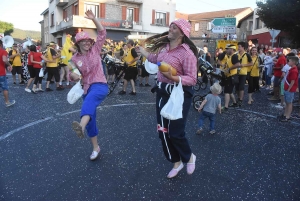 Dunières : la grande fête pour les trente ans du défilé des classes (vidéo)