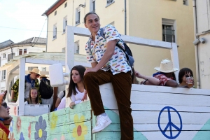 Yssingeaux : le Carnaval a retrouvé le public et le soleil (photos + vidéo)