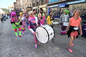 Yssingeaux : le Carnaval a retrouvé le public et le soleil (photos + vidéo)