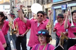 Yssingeaux : le Carnaval a retrouvé le public et le soleil (photos + vidéo)