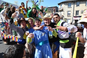 Yssingeaux : le Carnaval a retrouvé le public et le soleil (photos + vidéo)