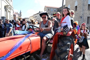 Yssingeaux : le Carnaval a retrouvé le public et le soleil (photos + vidéo)