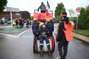 Bas-en-Basset : un corso tout feu tout flamme à la fête patronale (vidéo)