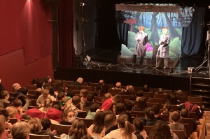 Le conte est bon avec Poudre d&#039;Esperluette au théâtre d&#039;Yssingeaux