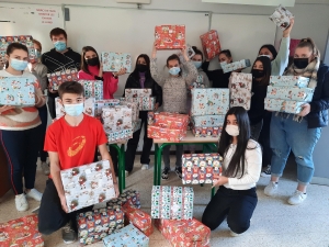 Yssingeaux : le lycée Eugénie-Joubert joue au Père Noël pour les Restos du coeur