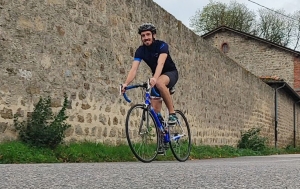 De Monistrol à l&#039;Etna : le triple défi sportif de Nicolas Arsac qui va pédaler, nager et courir