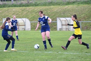 Foot, coupe féminine à 8 : Saint-Pierre-Eynac surclasse Saint-Pal-de-Mons en demi-finale