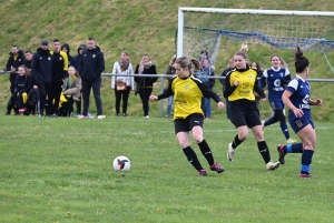 Foot, coupe féminine à 8 : Saint-Pierre-Eynac surclasse Saint-Pal-de-Mons en demi-finale