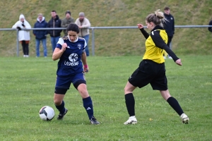 Foot, coupe féminine à 8 : Saint-Pierre-Eynac surclasse Saint-Pal-de-Mons en demi-finale