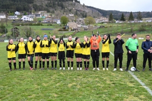 Foot, coupe féminine à 8 : Saint-Pierre-Eynac surclasse Saint-Pal-de-Mons en demi-finale