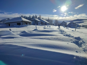 Le village des Estables prend un mètre de neige en quelques heures