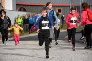 Saint-Julien-Chapteuil : 450 enfants et marcheurs pour lancer le Capito Trail 2021