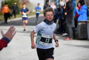 Saint-Julien-Chapteuil : 450 enfants et marcheurs pour lancer le Capito Trail 2021