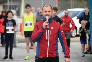 Saint-Julien-Chapteuil : 450 enfants et marcheurs pour lancer le Capito Trail 2021