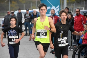 Saint-Julien-Chapteuil : 450 enfants et marcheurs pour lancer le Capito Trail 2021