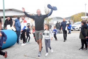 Saint-Julien-Chapteuil : 450 enfants et marcheurs pour lancer le Capito Trail 2021