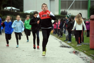 Yssingeaux : les écoliers de Jean-de-la-Fontaine à fond pour le Skippy Club