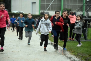 Yssingeaux : les écoliers de Jean-de-la-Fontaine à fond pour le Skippy Club