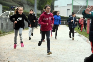 Yssingeaux : les écoliers de Jean-de-la-Fontaine à fond pour le Skippy Club