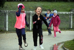 Yssingeaux : les écoliers de Jean-de-la-Fontaine à fond pour le Skippy Club