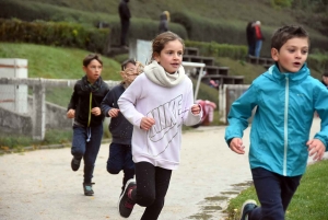 Yssingeaux : les écoliers de Jean-de-la-Fontaine à fond pour le Skippy Club