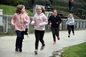 Yssingeaux : les écoliers de Jean-de-la-Fontaine à fond pour le Skippy Club