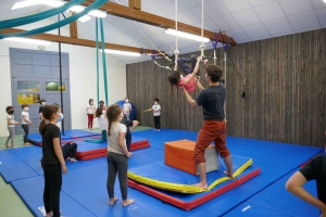 Du cirque à l’école publique de la Chapelle-d’Aurec