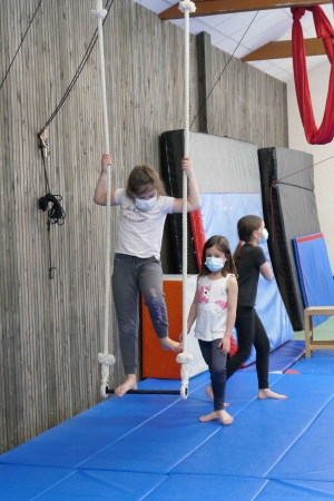 Du cirque à l’école publique de la Chapelle-d’Aurec