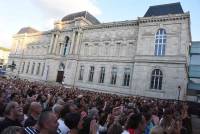 Renaud porté par le public aux Nuits de Saint-Jacques