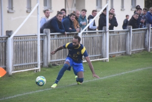 Football : Sucs et Lignon s&#039;écroule contre Lapalisse en Régional 2