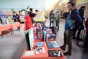 Sainte-Sigolène : 1500 livres en expo-vente ce week-end à la salle polyvalente