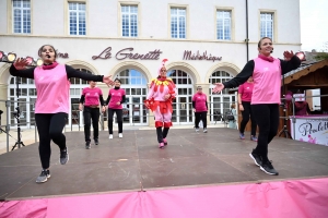 Yssingeaux : environ 1 300 participants pour la Course des poulettes (vidéo)