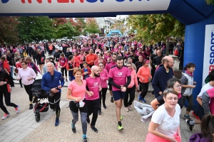 Yssingeaux : environ 1 300 participants pour la Course des poulettes (vidéo)