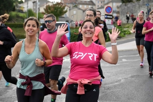 Yssingeaux : environ 1 300 participants pour la Course des poulettes (vidéo)