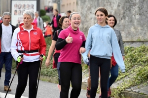 Yssingeaux : environ 1 300 participants pour la Course des poulettes (vidéo)