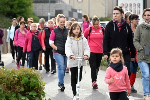 Yssingeaux : environ 1 300 participants pour la Course des poulettes (vidéo)