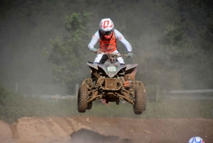 Yssingeaux : 176 pilotes et des poussières au motocross (photos)