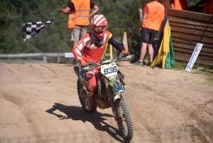 Yssingeaux : 176 pilotes et des poussières au motocross (photos)