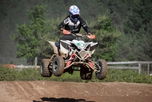 Yssingeaux : 176 pilotes et des poussières au motocross (photos)