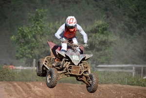 Yssingeaux : 176 pilotes et des poussières au motocross (photos)