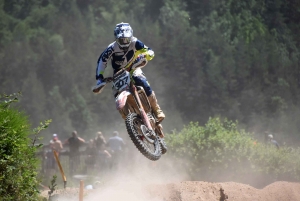 Yssingeaux : 176 pilotes et des poussières au motocross (photos)